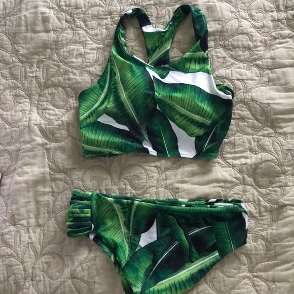 ROMWE Other - Leaves Printed Bikini